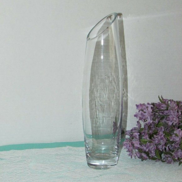 Clear Angled Glass Vase 11 3/4" Tall Modern Floral Decor - Picture 6 of 8